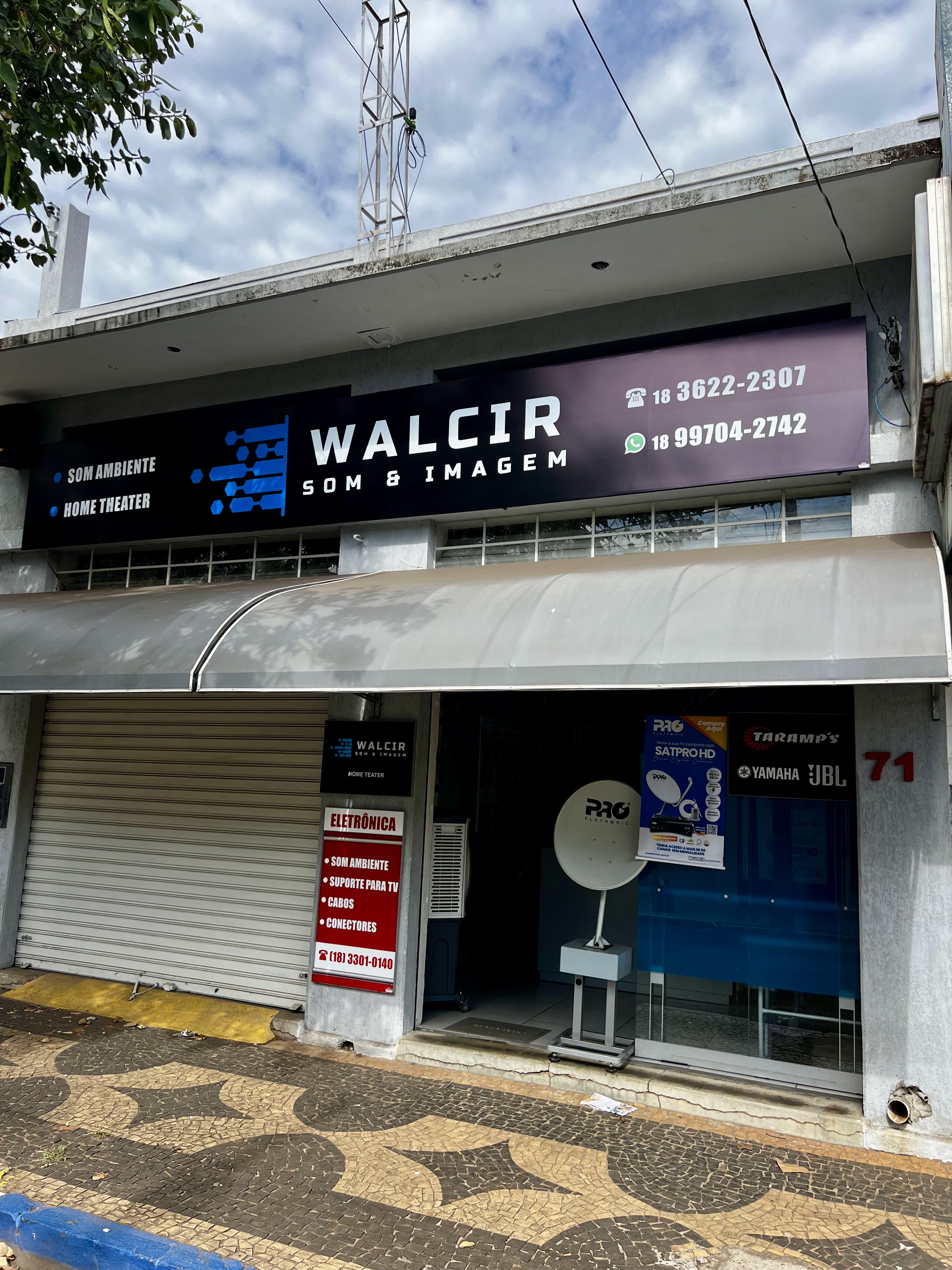 Fachada da loja Walcir Som & Imagem em Araçatuba